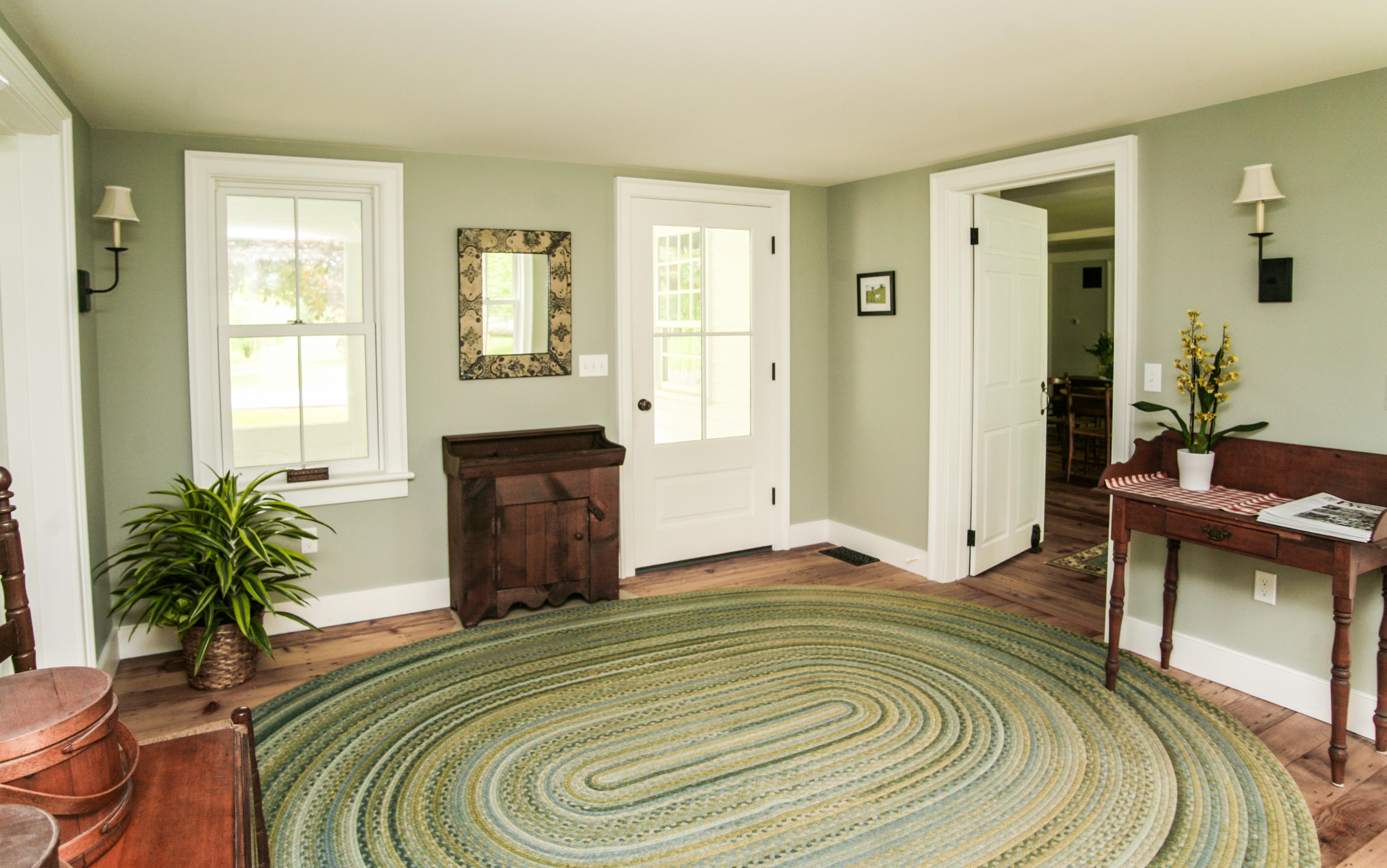 Foyer and greeting area, New Concord B&B