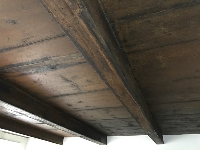 Parlor ceiling, original chestnut beams